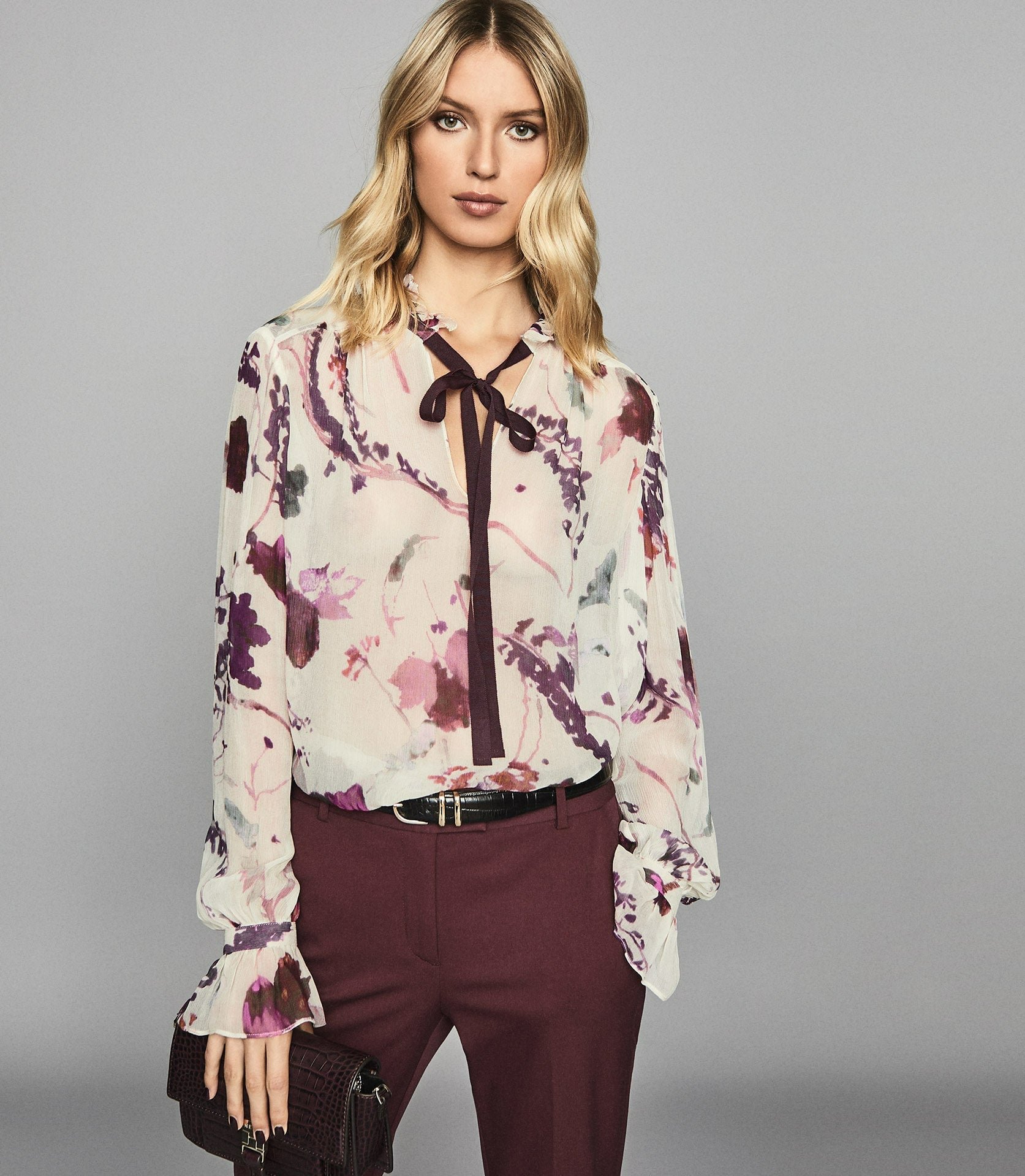 RFPB01 REISS FLORAL PRINTED BLOUSE